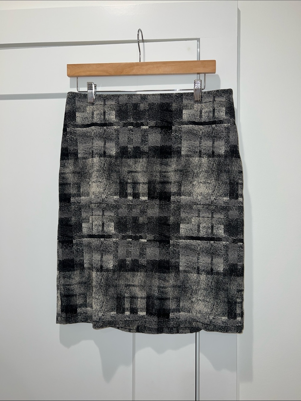 MM Lafleur Noho Pencil Skirt